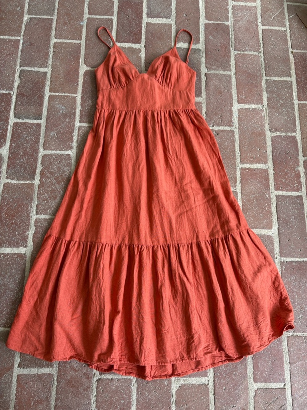 Jessica Simpson Terracotta Hippie Tiered Open Tie Back Dress. Rayon, Linen Blend